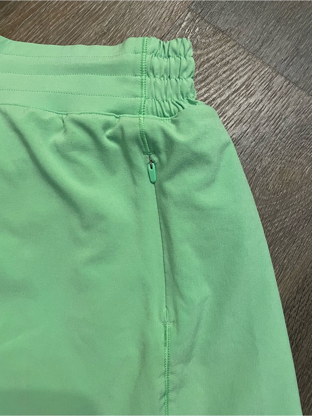 lululemon athletica Hotty Hot High-Rise Skirt Green Athletic Skort Size 4 - Picture 4 of 8